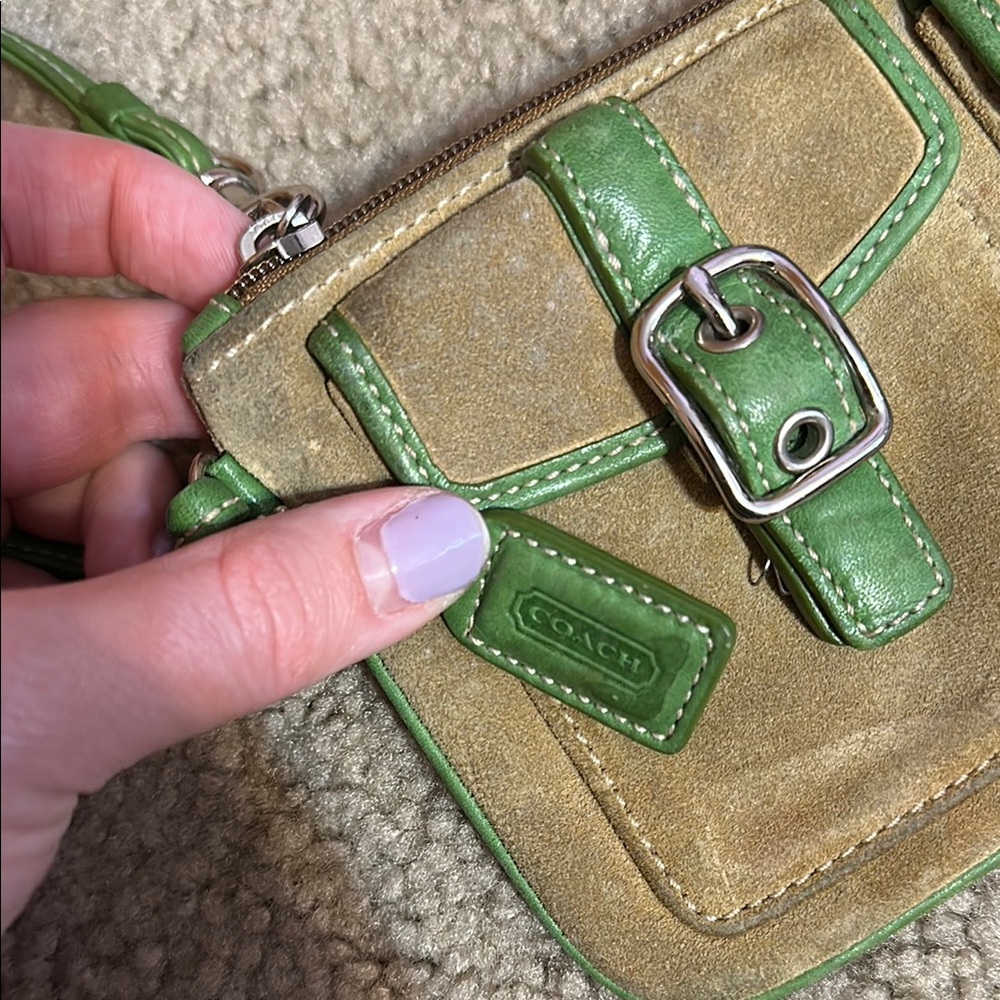 Green and Gold Wristlet with Buckle Accents - Picture 3 of 4